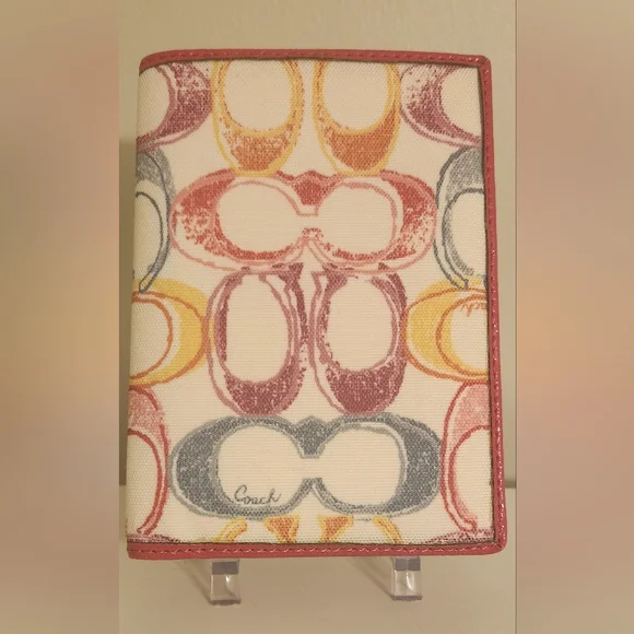 Coach Signature C Scribble Pattern Passport Wallet - Picture 1 of 11